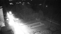 Příjezdová cesta k zámku