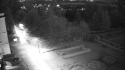 Příjezdová cesta k zámku