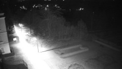 Příjezdová cesta k zámku