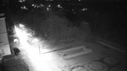 Příjezdová cesta k zámku