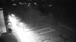 Příjezdová cesta k zámku