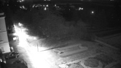 Příjezdová cesta k zámku