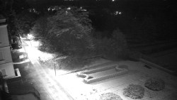 Příjezdová cesta k zámku