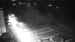 Příjezdová cesta k zámku