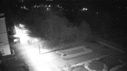 Příjezdová cesta k zámku