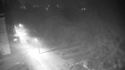 Příjezdová cesta k zámku