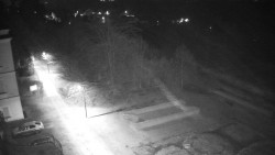 Příjezdová cesta k zámku