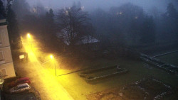 Příjezdová cesta k zámku