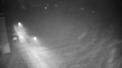 Příjezdová cesta k zámku