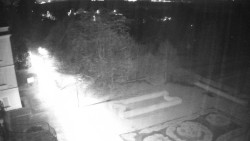 Příjezdová cesta k zámku