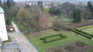 Obec Veselíčko - Příjezdová cesta k zámku - 2.4.2026 v 15:00 Obec Veselíčko - Příjezdová cesta k zámku - 2.4.2026 v 15:00