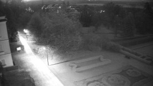 Obec Veselíčko - Příjezdová cesta k zámku - 4.4.2026 v 05:30 Obec Veselíčko - Příjezdová cesta k zámku - 4.4.2026 v 05:30