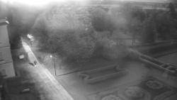 Příjezdová cesta k zámku