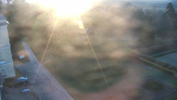 Příjezdová cesta k zámku