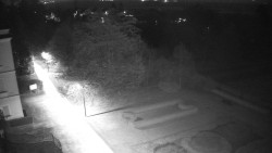 Příjezdová cesta k zámku