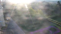 Příjezdová cesta k zámku