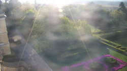 Příjezdová cesta k zámku