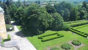 Obec Veselíčko - Příjezdová cesta k zámku - 6.6.2026 v 12:00 Obec Veselíčko - Příjezdová cesta k zámku - 6.6.2026 v 12:00