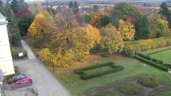 Driveway to the chateau