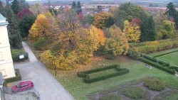Driveway to the chateau