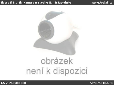 Skiareál Troják - Kamera na svahu B, horní stanice - 23.3.2023 v 06:19
