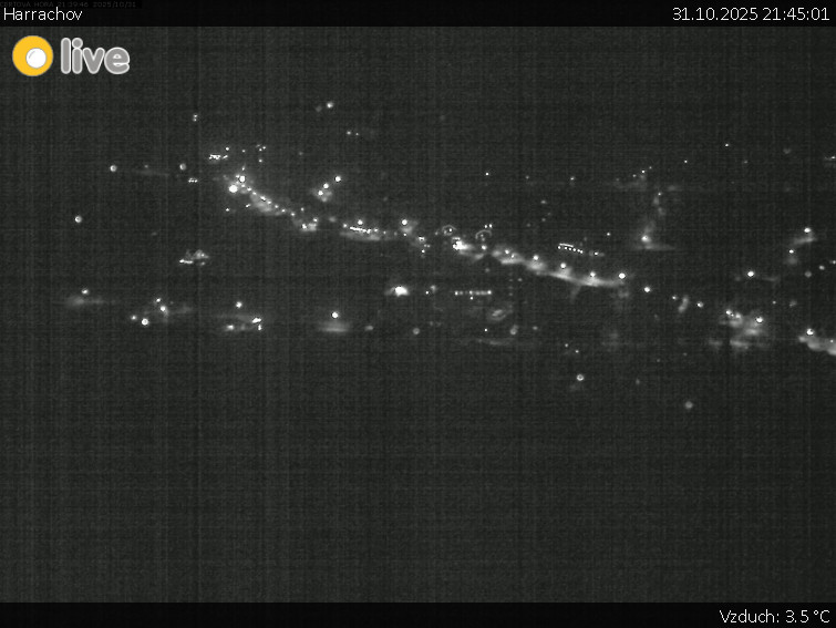 Město Harrachov - Harrachov - 31.10.2025 v 21:45 Město Harrachov - Harrachov - 31.10.2025 v 21:45