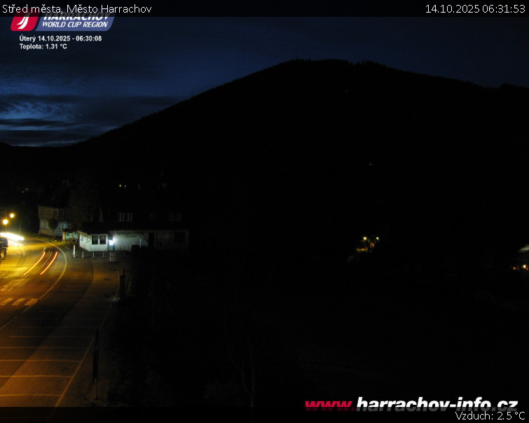 Město Harrachov - Střed města - 14.10.2025 v 06:31 Město Harrachov - Střed města - 14.10.2025 v 06:31