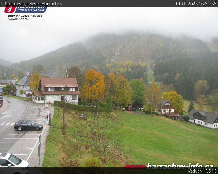 Město Harrachov - Střed města - 14.10.2025 v 16:31 Město Harrachov - Střed města - 14.10.2025 v 16:31
