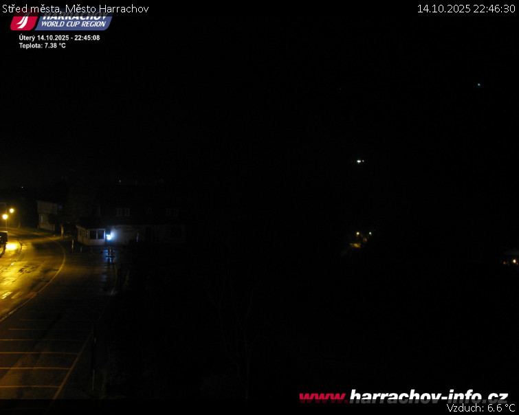 Město Harrachov - Střed města - 14.10.2025 v 22:46 Město Harrachov - Střed města - 14.10.2025 v 22:46