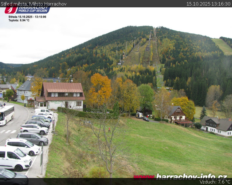 Město Harrachov - Střed města - 15.10.2025 v 13:16 Město Harrachov - Střed města - 15.10.2025 v 13:16