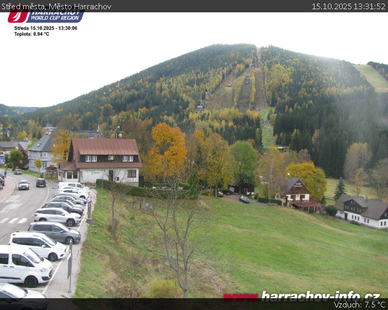 Město Harrachov - Střed města - 15.10.2025 v 13:31 Město Harrachov - Střed města - 15.10.2025 v 13:31