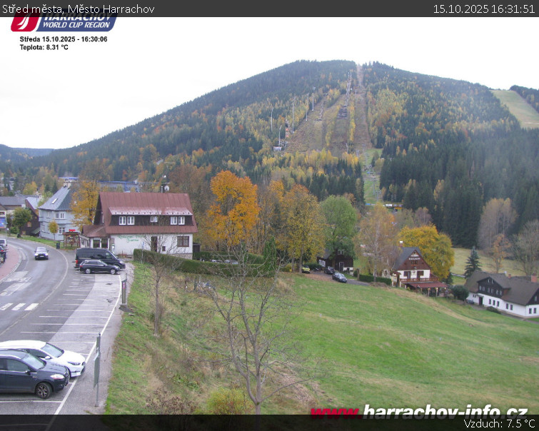 Město Harrachov - Střed města - 15.10.2025 v 16:31 Město Harrachov - Střed města - 15.10.2025 v 16:31