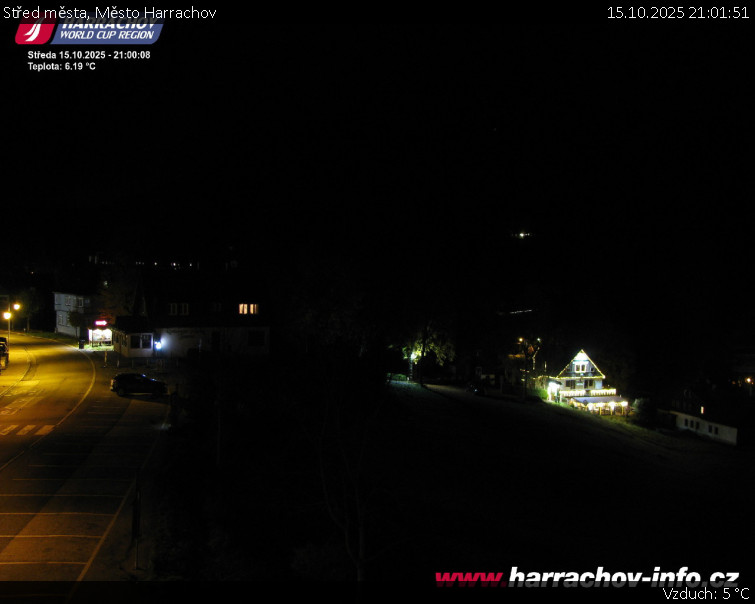 Město Harrachov - Střed města - 15.10.2025 v 21:01 Město Harrachov - Střed města - 15.10.2025 v 21:01