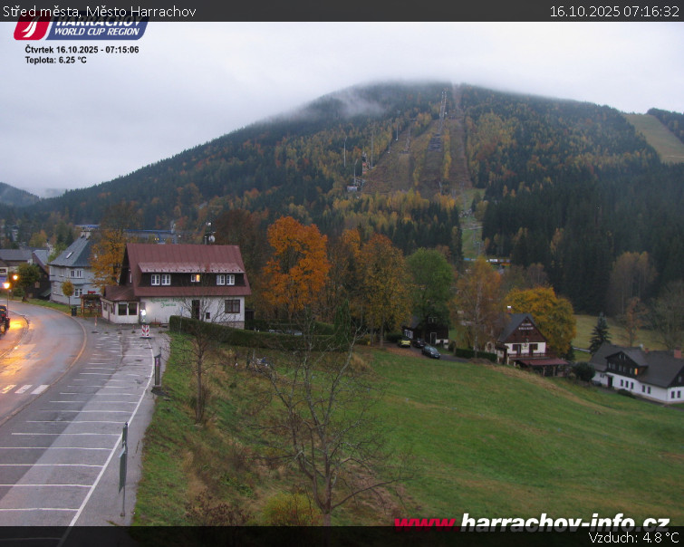 Město Harrachov - Střed města - 16.10.2025 v 07:16 Město Harrachov - Střed města - 16.10.2025 v 07:16
