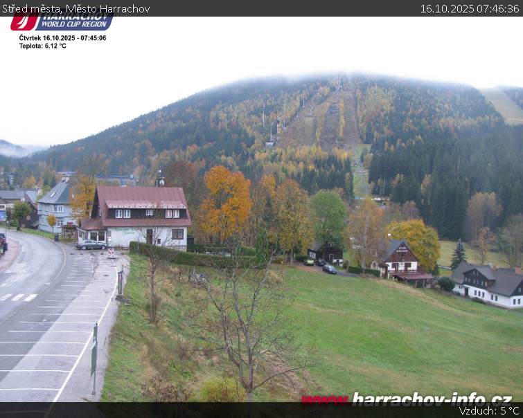 Město Harrachov - Střed města - 16.10.2025 v 07:46 Město Harrachov - Střed města - 16.10.2025 v 07:46