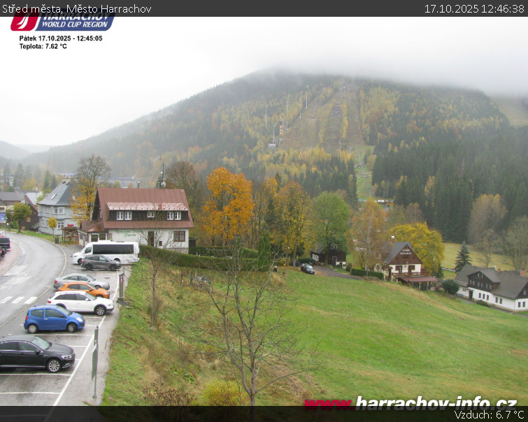 Město Harrachov - Střed města - 17.10.2025 v 12:46 Město Harrachov - Střed města - 17.10.2025 v 12:46
