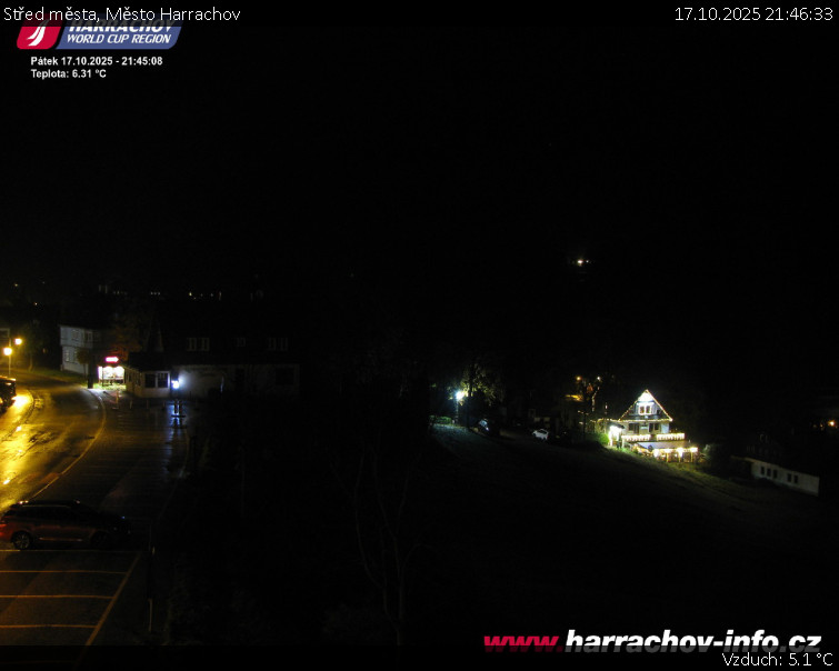 Město Harrachov - Střed města - 17.10.2025 v 21:46 Město Harrachov - Střed města - 17.10.2025 v 21:46
