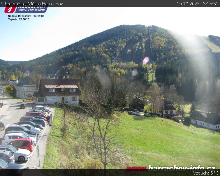 Město Harrachov - Střed města - 19.10.2025 v 13:16 Město Harrachov - Střed města - 19.10.2025 v 13:16