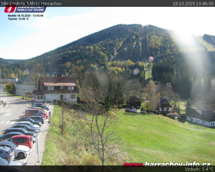 Město Harrachov - Střed města - 19.10.2025 v 13:46 Město Harrachov - Střed města - 19.10.2025 v 13:46