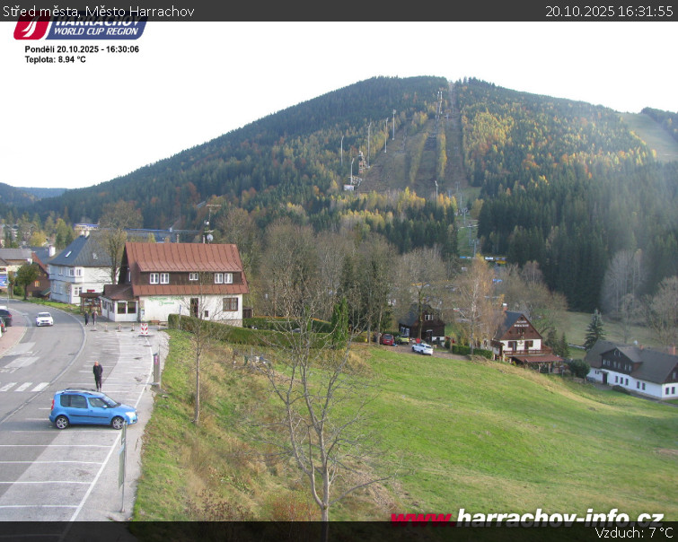 Město Harrachov - Střed města - 20.10.2025 v 16:31 Město Harrachov - Střed města - 20.10.2025 v 16:31