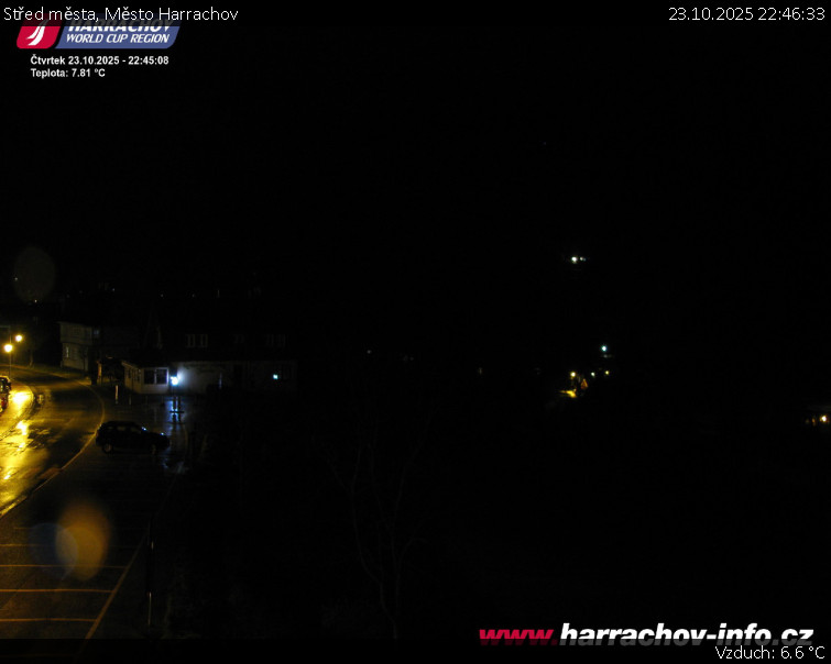 Město Harrachov - Střed města - 23.10.2025 v 22:46 Město Harrachov - Střed města - 23.10.2025 v 22:46