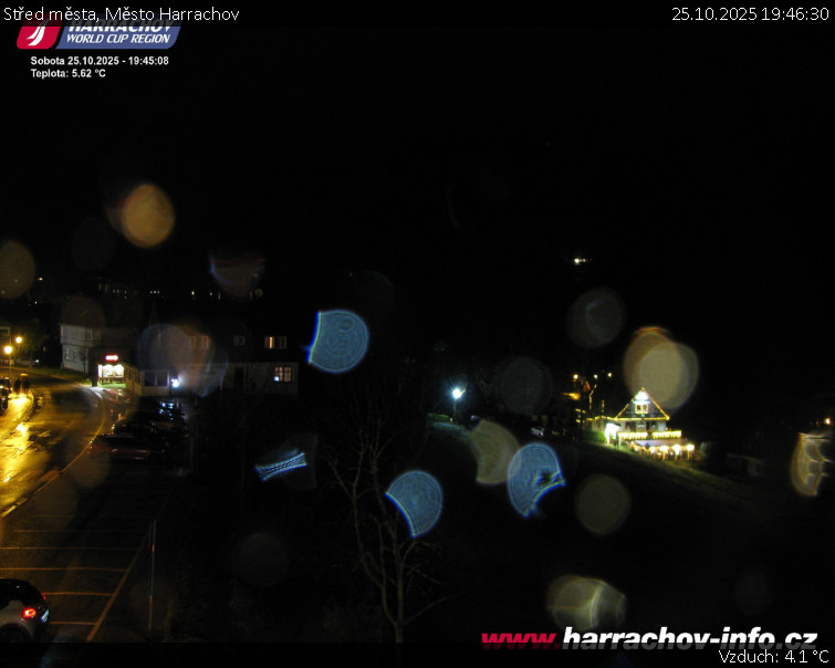 Město Harrachov - Střed města - 25.10.2025 v 19:46 Město Harrachov - Střed města - 25.10.2025 v 19:46