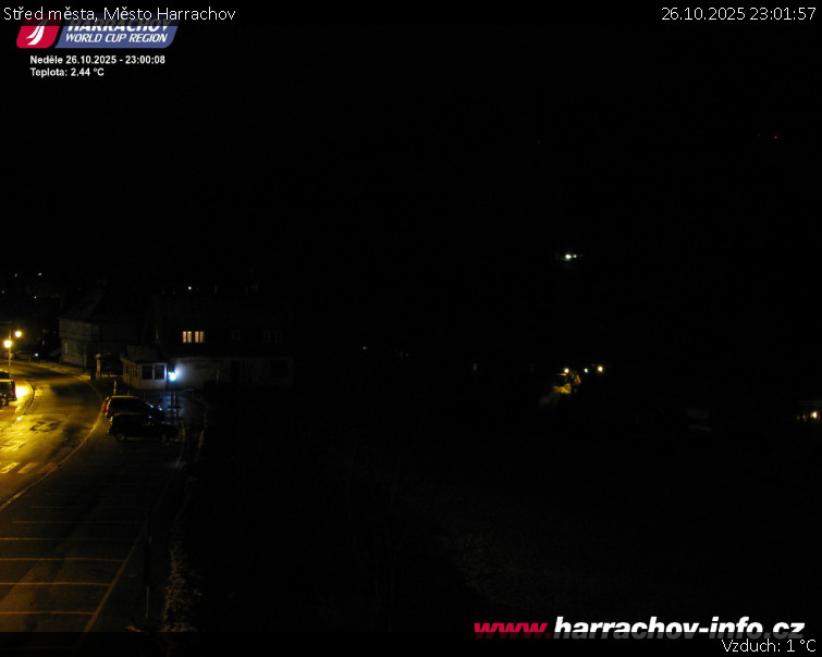 Město Harrachov - Střed města - 26.10.2025 v 23:01 Město Harrachov - Střed města - 26.10.2025 v 23:01