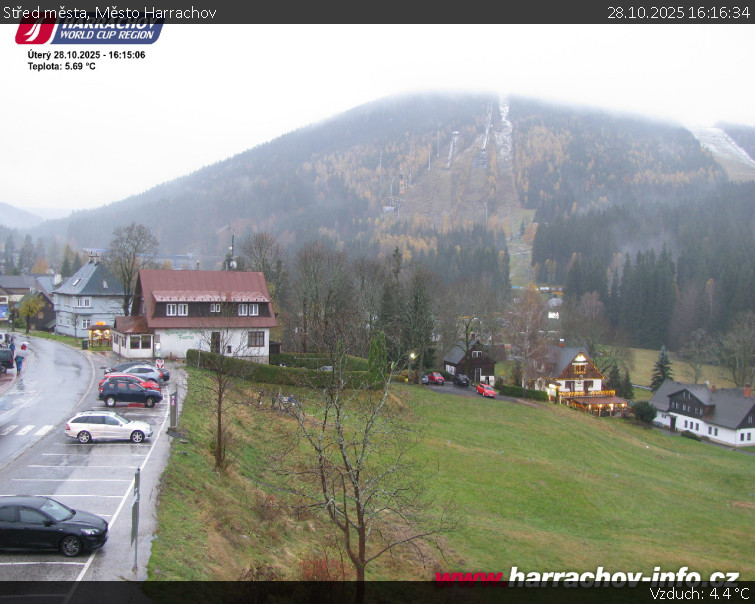 Město Harrachov - Střed města - 28.10.2025 v 16:16 Město Harrachov - Střed města - 28.10.2025 v 16:16