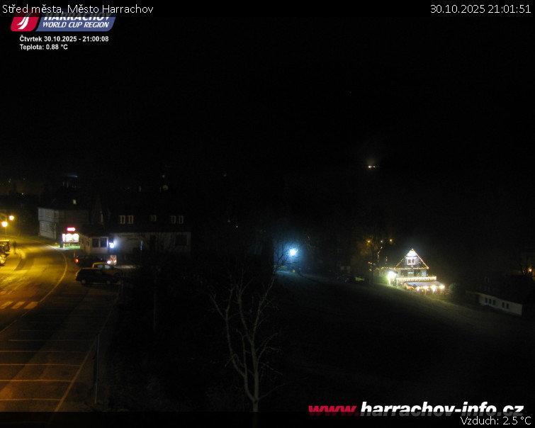 Město Harrachov - Střed města - 30.10.2025 v 21:01 Město Harrachov - Střed města - 30.10.2025 v 21:01