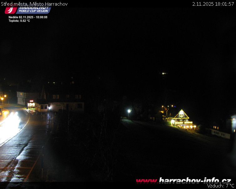 Město Harrachov - Střed města - 2.11.2025 v 18:01 Město Harrachov - Střed města - 2.11.2025 v 18:01