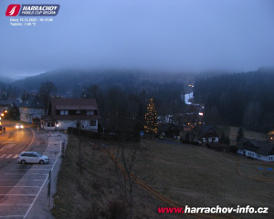Město Harrachov - Střed města - 16.12.2025 v 16:16 Město Harrachov - Střed města - 16.12.2025 v 16:16