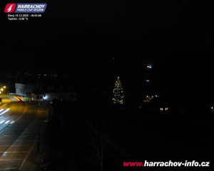 Město Harrachov - Střed města - 16.12.2025 v 18:01 Město Harrachov - Střed města - 16.12.2025 v 18:01