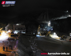 Město Harrachov - Střed města - 7.1.2026 v 18:01 Město Harrachov - Střed města - 7.1.2026 v 18:01