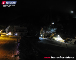 Město Harrachov - Střed města - 11.1.2026 v 20:16 Město Harrachov - Střed města - 11.1.2026 v 20:16
